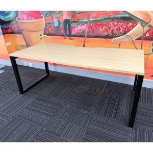 Straight Desk - 1800 x 800 - 4 available