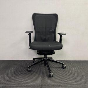 Haworth Zody Chair with Armrests - 1 available