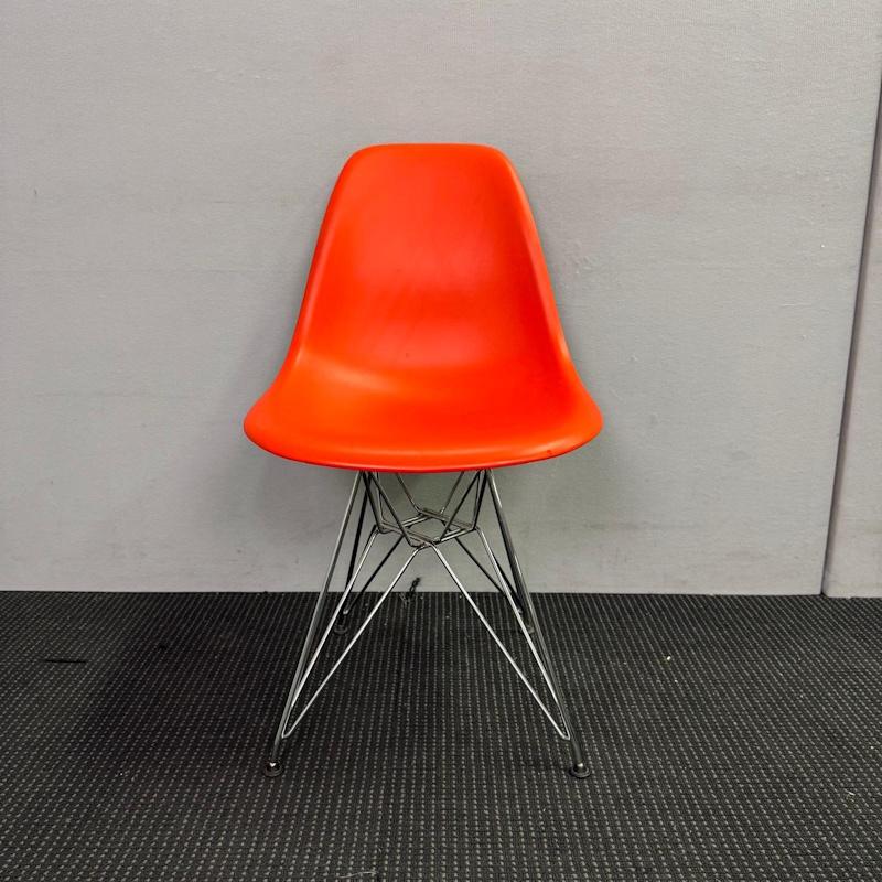 Genuine Herman Miller Eames® Moulded Plastic Side Chair - 249 available - Image 11