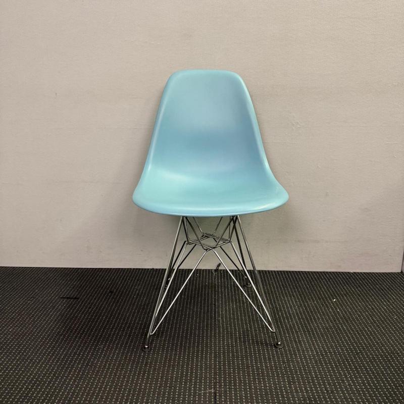 Genuine Herman Miller Eames® Moulded Plastic Side Chair - 249 available - Image 3