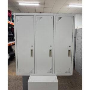 3 Doors Locker - 2 available