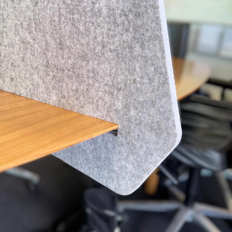 Sana Slider Acoustic Desk Divider - 1 available - Image 4