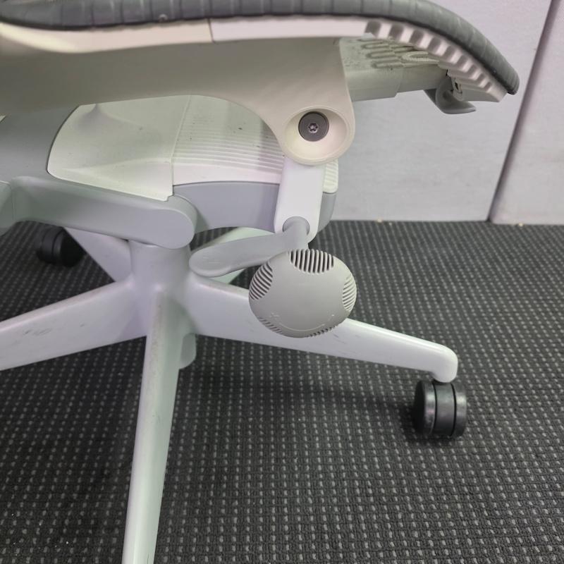 Herman Miller Mirra 2 Chair - 39 available - Image 8