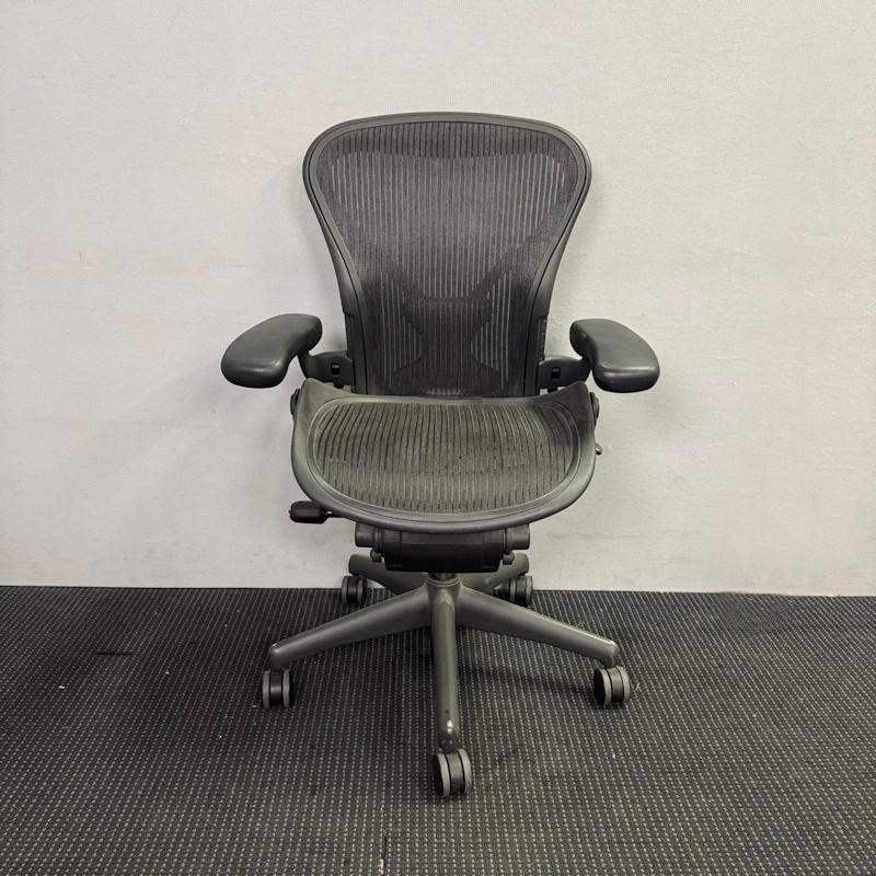 Herman Miller Aeron With PostureFit & Adjustable Arms Size A - 2 available