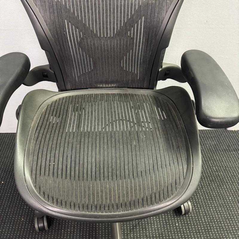 Herman Miller Aeron With PostureFit & Adjustable Arms Size A - 2 available - Image 6