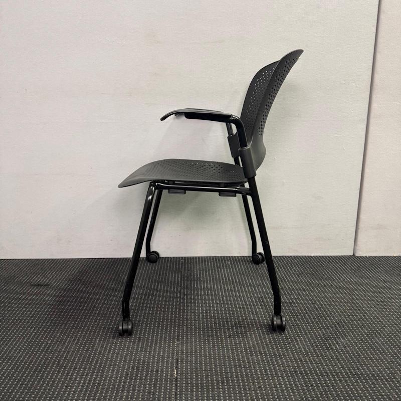 Herman Miller Caper Stack Chair With Armrests - 12 available - Image 4